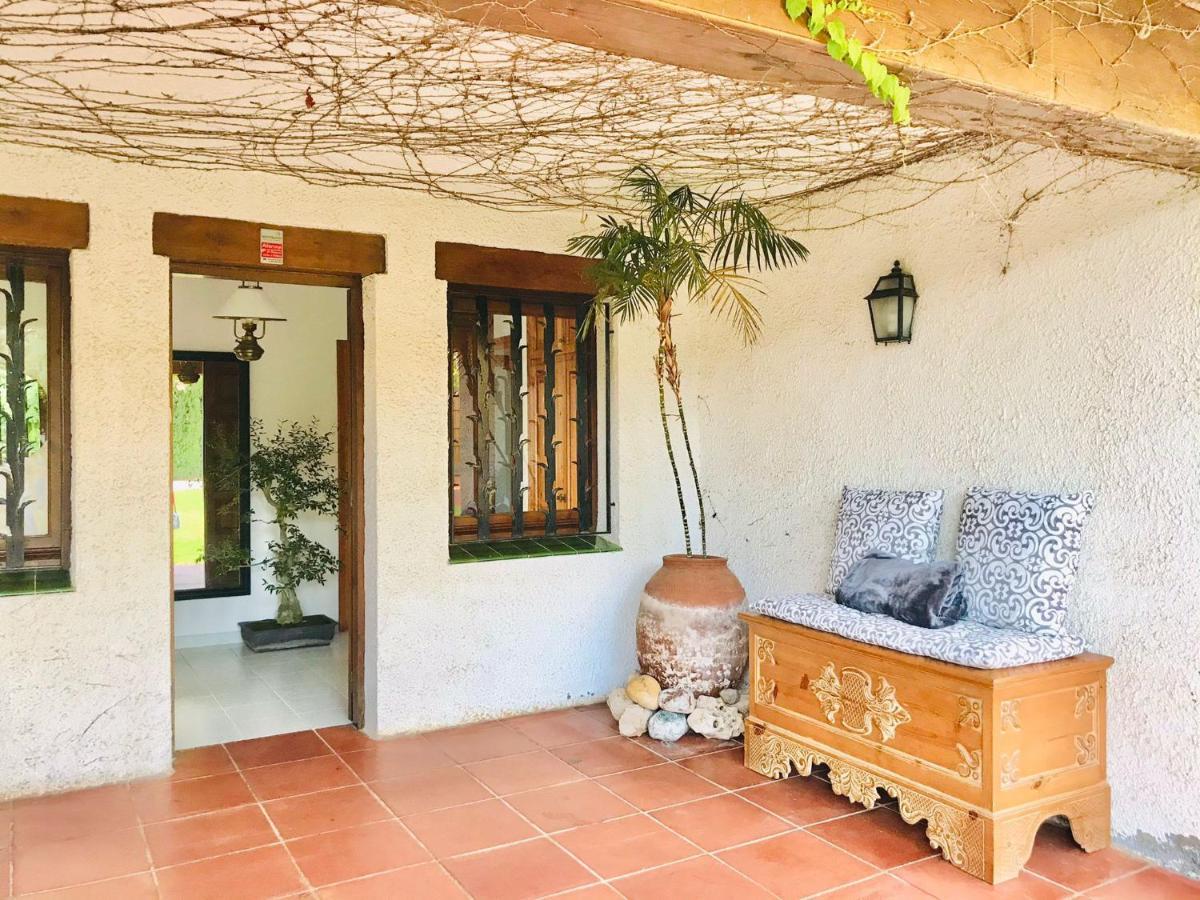 Casa Mediterranea Con Gran Jardin Y Piscina A 500 M De La Playa Roda de Bará Buitenkant foto