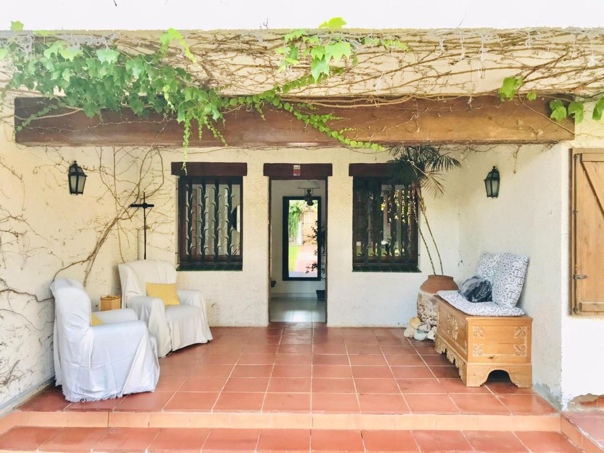 Casa Mediterranea Con Gran Jardin Y Piscina A 500 M De La Playa Roda de Bará Buitenkant foto