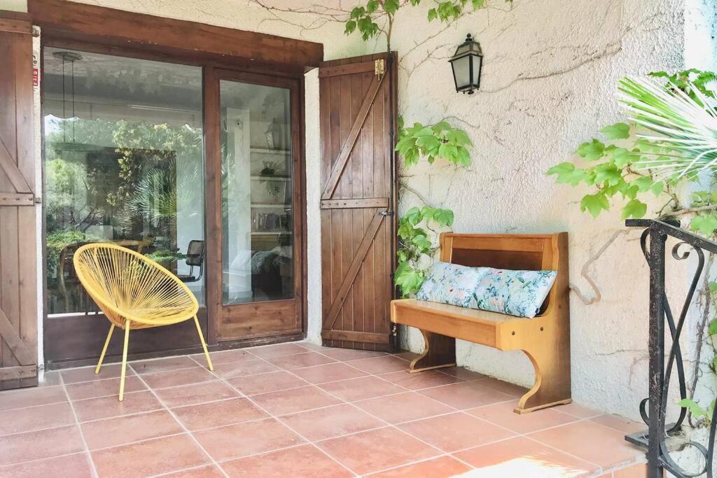 Casa Mediterranea Con Gran Jardin Y Piscina A 500 M De La Playa Roda de Bará Buitenkant foto